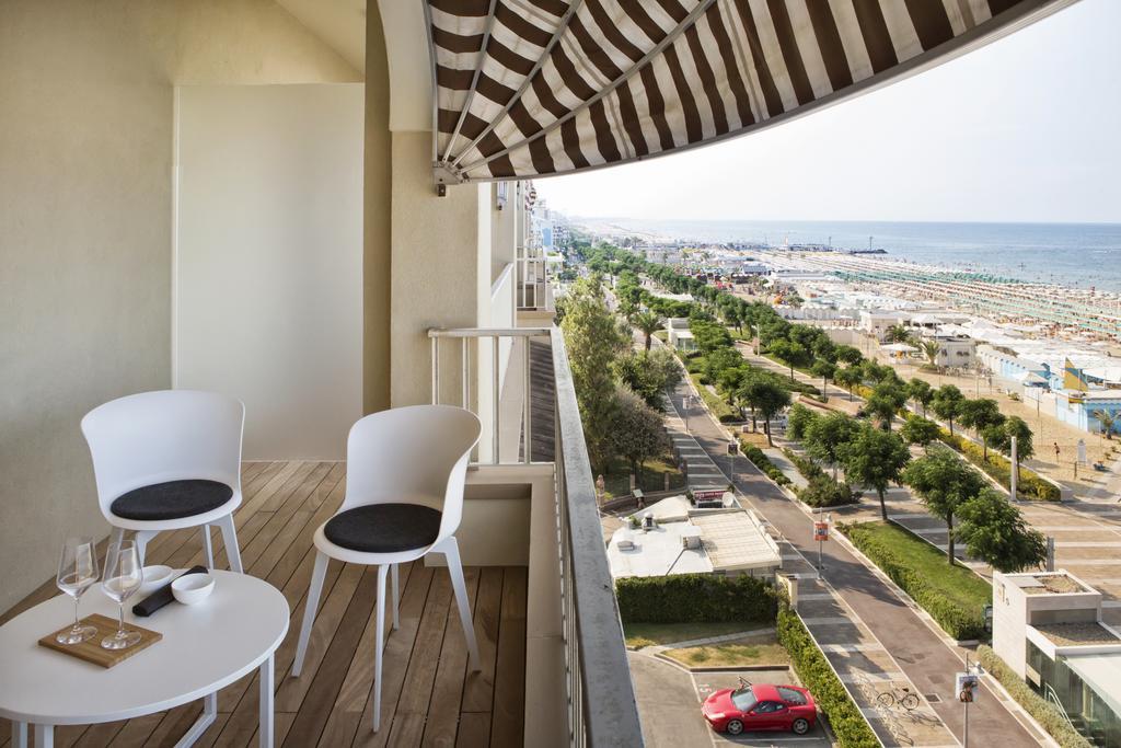 Luxury Suites Collection - Milano 33 Riccione Luaran gambar